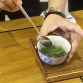 Siêu ấn tượng với trà vò tay Temomi 