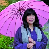 Banana Yoshimoto: nhà văn chữa lành tổn thương của người trẻ