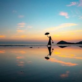 Bãi biển Chichibugahama: Tấm gương trời lung linh của Kagawa