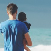 Bí quyết kéo gần khoảng cách cha và con từ mẹ Nhật