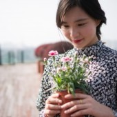 Dịu dàng da tuyết tóc mây