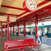 Hai nhà ga ở Tokyo "lột xác" hóa thế giới Harry Potter