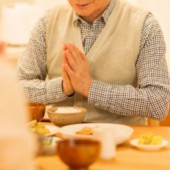 Vì sao người Nhật nói lời cảm ơn trước và sau bữa ăn?