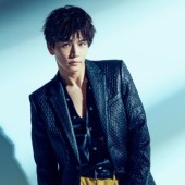 Takanori Iwata: "Con nhà người ta" của làng giải trí Nhật