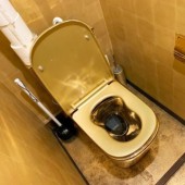 Trải nghiệm làm triệu phú tại Izakaya có nhà vệ sinh dát vàng