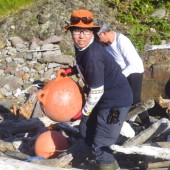 Chèo thuyền Kayak thu gom rác - tour du lịch kết hợp bảo vệ môi trường