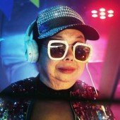 DJ 85 tuổi Sumirock mở màn cho series “Midnight Asia” của Netflix