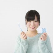 Sống khỏe nhờ. chiếc bàn chải đánh răng