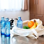 Pocari Sweat Nhật ra mắt chai thủy tinh bảo vệ môi trường