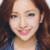 Yaeba: chiếc răng khểnh "nâng cấp" vẻ đẹp của người Nhật