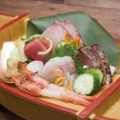 Sashimi là gì? Phân loại, cách chế biến và thưởng thức chuẩn Nhật