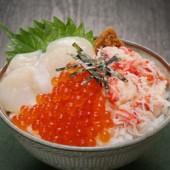 Ăn cơm trứng lòng đào, cơm tô 3 màu siêu ngon ở Mombetsu