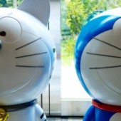 “Hậu duệ bạch tạng” của mèo máy Doraemon