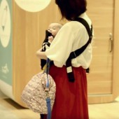 Lắp đặt buồng chăm sóc trẻ tại các nhà ga Nhật