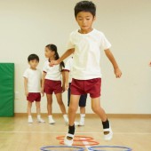 Suy giảm thể chất và gia tăng béo phì ở trẻ em Nhật Bản