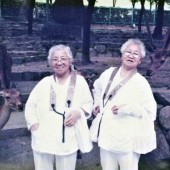 Cặp song sinh người Nhật lập kỷ lục sống thọ nhất thế giới