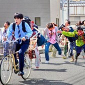 Manga hài hước về đề tài Zombie của Haro Aso được Netflix chuyển thể