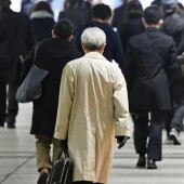 Áp lực xã hội ảnh hưởng thế nào đến quan điểm thành công ở Nhật Bản?