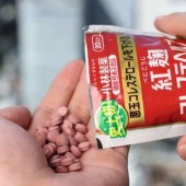 Ngành TPCN Nhật lao đao vì khủng hoảng của Kobayashi