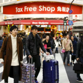 Nhật Bản xem xét miễn thuế tiêu dùng cho khách du lịch theo hình thức mới