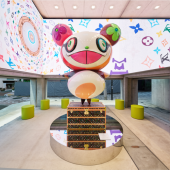 Louis Vuitton “bắt tay” cùng Takashi Murakami tạo ra bộ sưu tập mới 2025