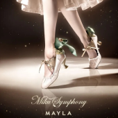 Đôi giày của nữ thần tượng ảo Hatsune Miku đã có phiên bản đời thực