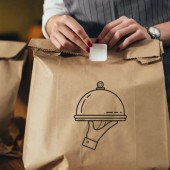 Vì sao người Nhật không mang thức ăn thừa về nhà?