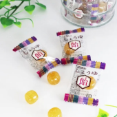 Kẹo nước tương chống say nắng