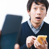 Phòng khám điều trị chứng "mất trí nhớ do điện thoại thông minh" đầu tiên tại Nhật