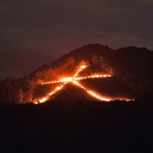 Gozan Okuribi: Lễ hội đốt lửa trên núi vào lễ Obon