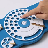 Google Nhật Bản ra mắt bàn phím “quay số” như điện thoại cổ điển