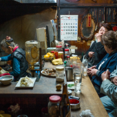 Lưu giữ một thời Showa đang phai nhạt dần qua ống kính của nhiếp ảnh gia Lee Chapman