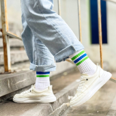 Mua vớ làm quà du lịch tại FamilyMart Nhật Bản