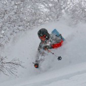 Người Nhật bức xúc khi hơn 80% vụ cứu hộ trượt tuyết ngoài khu vực quy định là khách ngoại