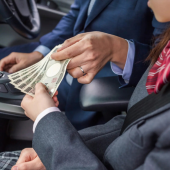 Mối nguy từ những “Itadaki Ojisan”