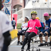 “Nghẹt thở” với cuộc đua ghế văn phòng