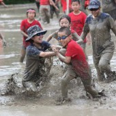 Tambo ragubi: môn thể thao “chơi dơ” của người Nhật