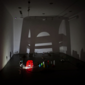 Triển lãm “Lưu Động”: Nơi những món đồ quen thuộc bỗng trở nên xa lạ