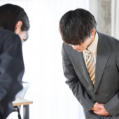 Những “phép lịch sự” nơi công sở mà người Nhật muốn thay đổi