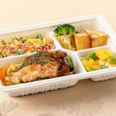 Dịch vụ giao bento đông lạnh ngày càng được ưa chuộng tại Nhật